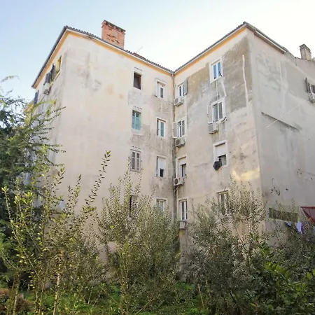 By The Sea - 15534 *